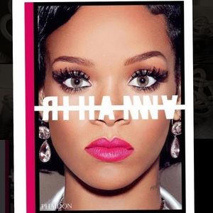 NEVER USED - The Rihanna Book (Hardcover)